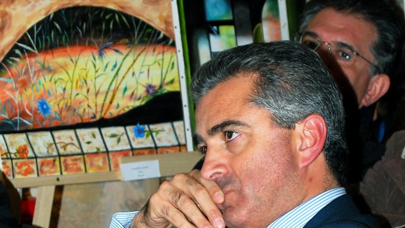 Roberto Falotico scioglie la riserva
Diventa assessore alla Cultura