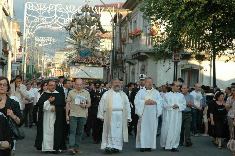 In manette a 83 anni il boss che fece scattare
l’inchino della statua della Madonna nel Reggino