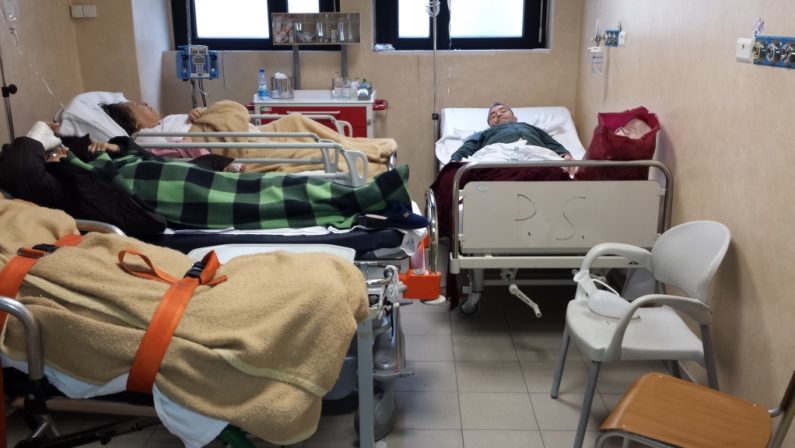 Pazienti ammassati al Pronto Soccorso
E' emergenza all'ospedale di Catanzaro