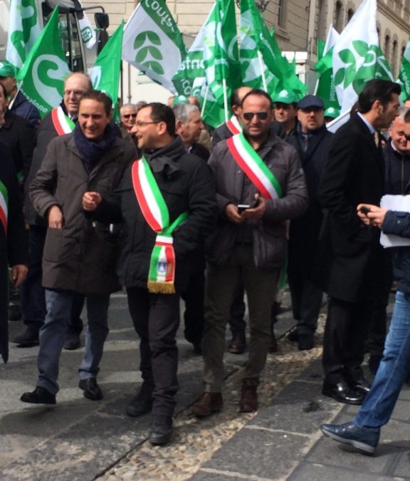 La protesta degli agricoltori
per le strade di Catanzaro