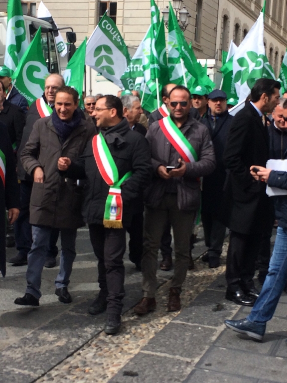 La protesta degli agricoltori
per le strade di Catanzaro