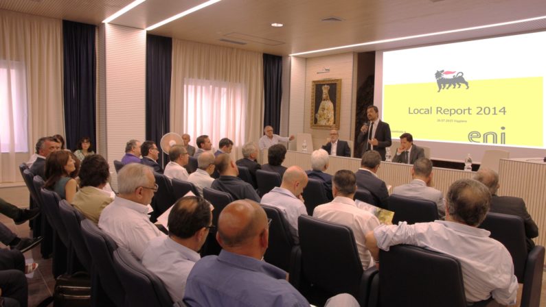 Eni presenta il local report 2014
«I valdagrini stanno meglio della media»