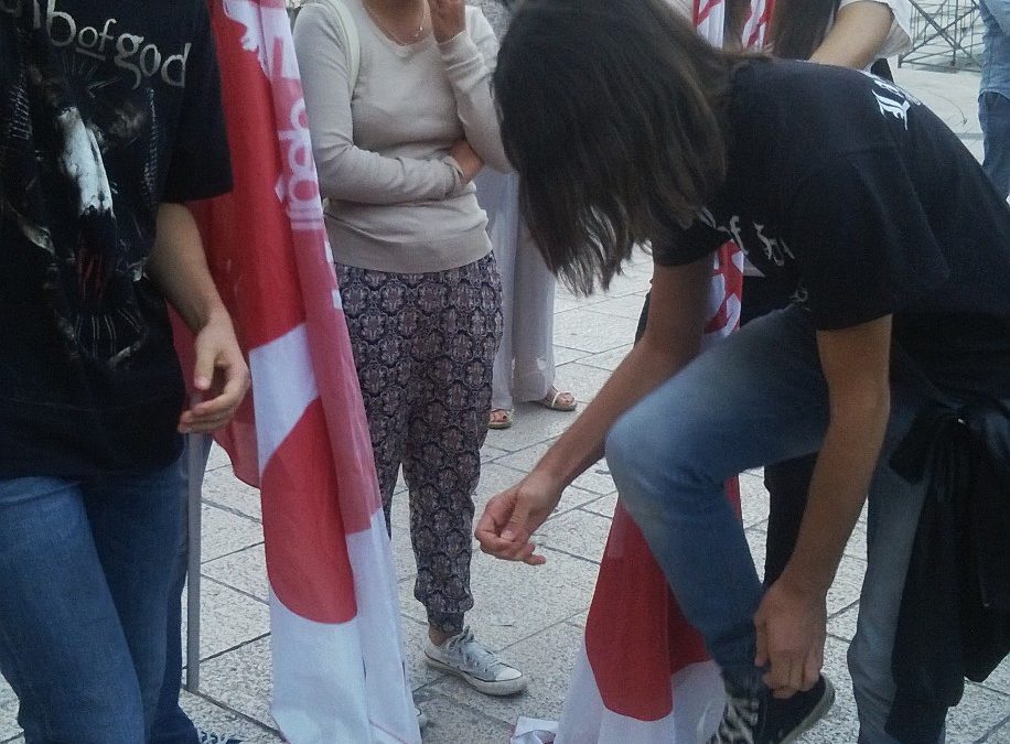 A Matera la marcia degli scalzi
A piedi nudi per pretendere l’accoglienza