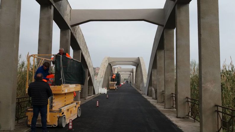 Catanzaro, riapre al traffico il ponte sull'AncinaleDopo i danni dovuti all'alluvione dello scorso anno