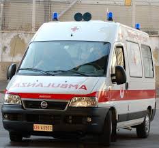 Incidente sulla Silana-Crotonese all'altezza di Rende: tre feriti. Il tratto chiuso al traffico