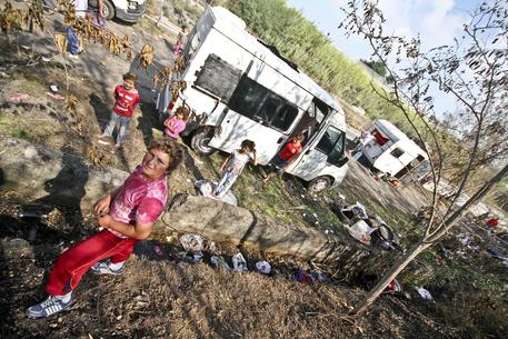 Rom, sgomberato e sequestrato il campo di Giugliano