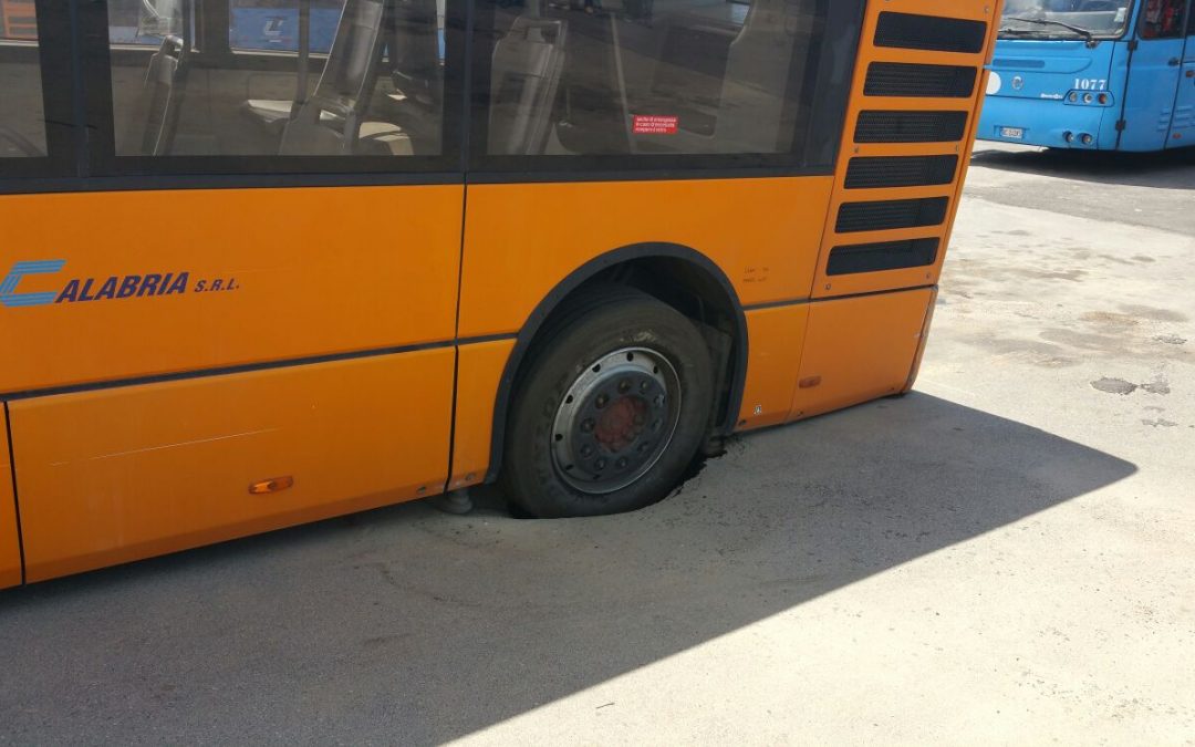 Lacedonia, due extracomunitari denunciati a seguito dei controlli ai bus di linea