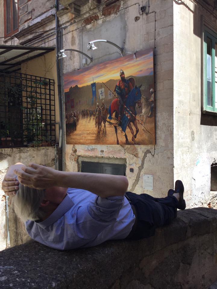 FOTO - Il neo assessore Sgarbivisita il centro storico di Cosenza