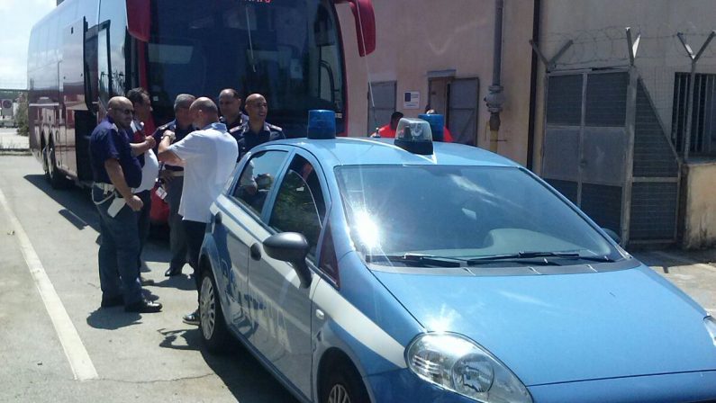 FOTO - Il giorno di Crotone-Atletico MadridL'attesa all'aeroporto e l'arrivo degli spagnoli