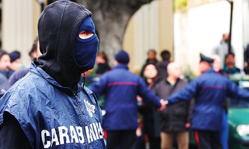 La 'ndrangheta gestiva droga ed usura in AbruzzoArresti e sequestri in quattro regioni d'Italia
