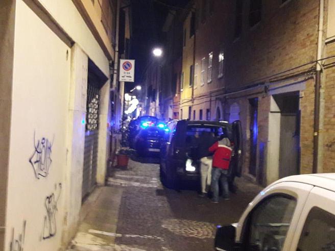 La 'ndrangheta lo uccide nel luogo di protezioneCalabrese scovato a Pesaro: è fratello di un pentito