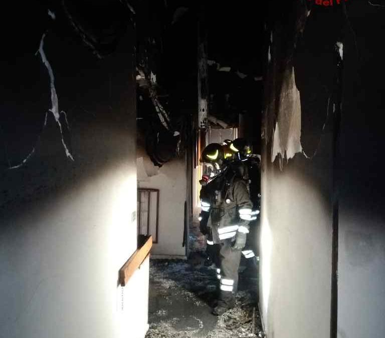 FOTO – Incendio in una casa di riposo a Reggio Calabria  Struttura distrutta e dodici anziani intossicati