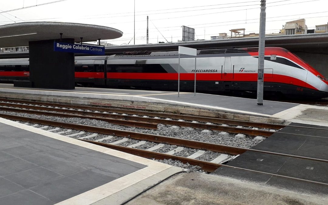 Il treno Frecciarossa a Reggio Calabria