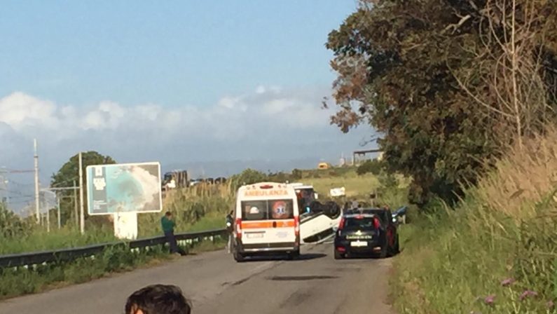 VIDEO - Incidente stradale nel Vibonese, i soccorsi con l'elicottero per una donna in gravi condizioni