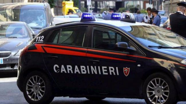 Rete di furti d'auto e successive estorsioni a CosenzaQuattro persone arrestate dai carabinieri
