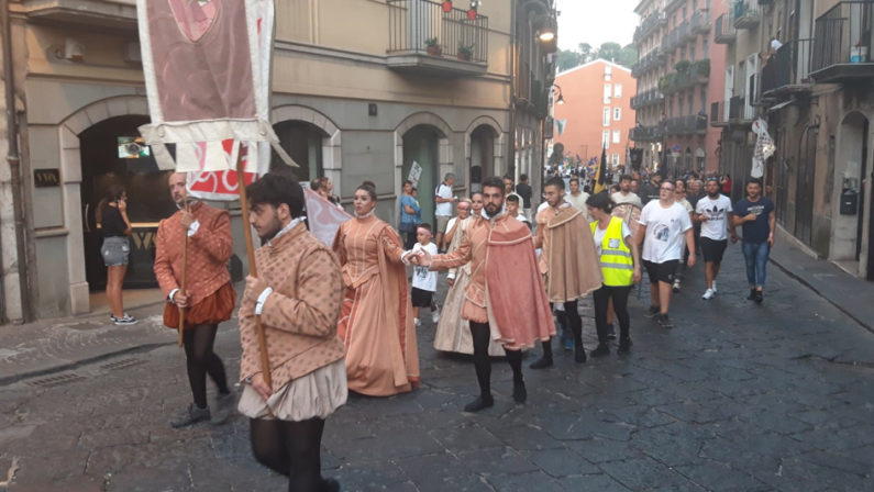 Palio della botte, ancora un trionfo della Contrada Bellezze