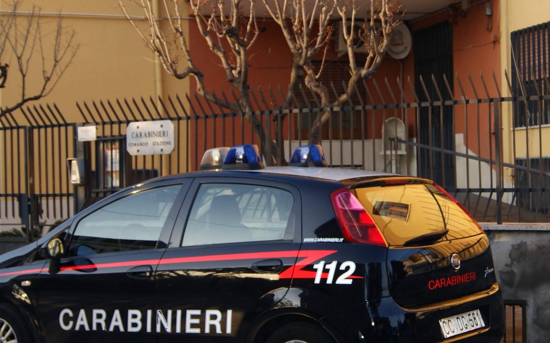 Furto d’identità e conto svuotato, tre arresti