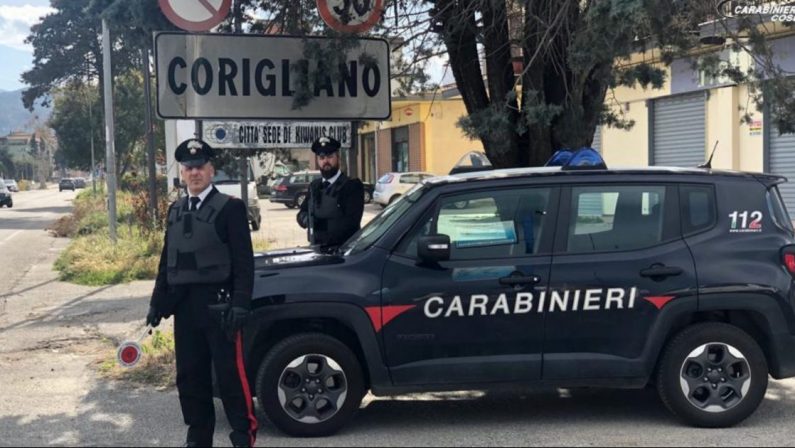 Eroina nascosta nell'ombelico, arrestato 36enne del Cosentino