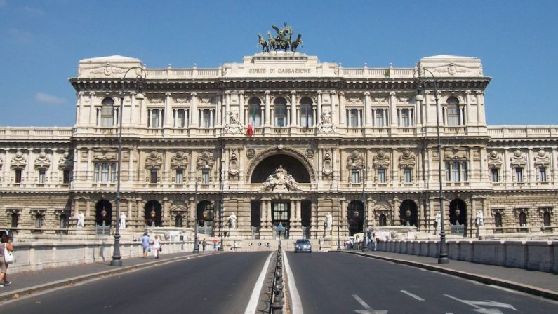 'Ndrangheta: processo "Leonia" a Reggio Calabria, Cassazione annulla 5 condanne 