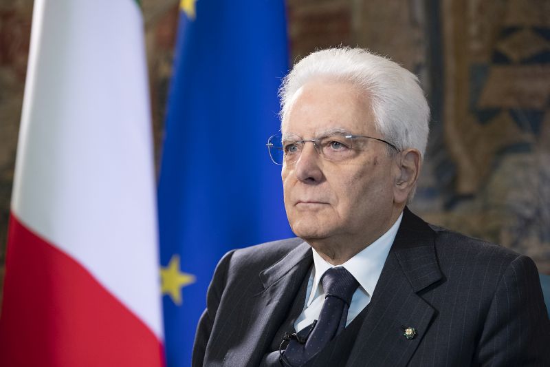 Mattarella “Il futuro dipende dalla dignità e qualità del lavoro”