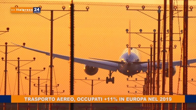 Trasporto aereo, il covid ha interrotto la crescita