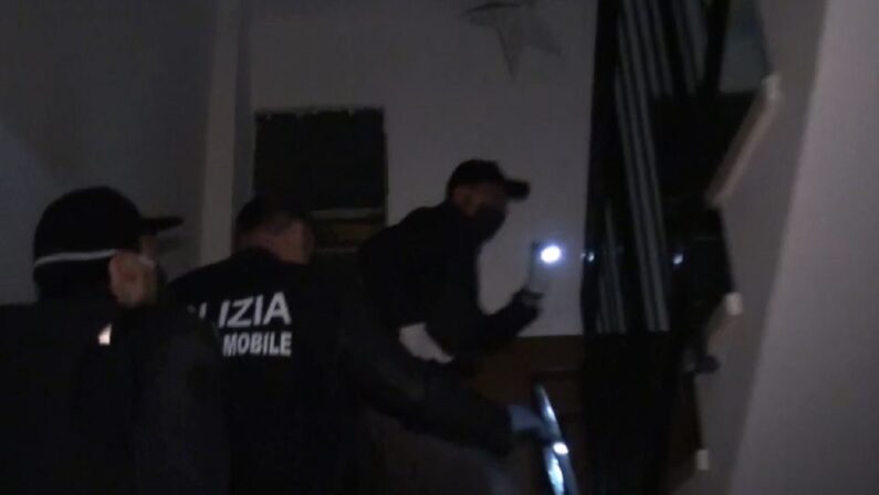 Traffico di droga gestito dalla 'ndrangheta di San Luca, arresti e sequestri