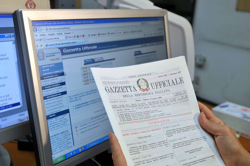 L'Italia affonda appesa ai decreti attuativi. Il Governo-lumaca ne ha varato solo il 19% 