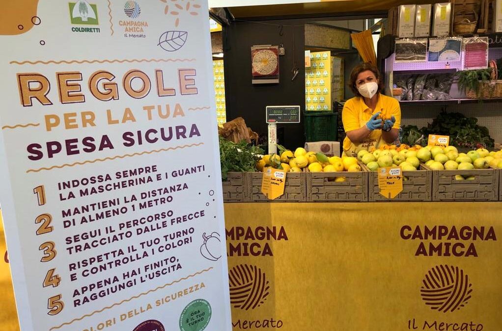 A Fuorigrotta il più grande mercato contadino del Sud Italia