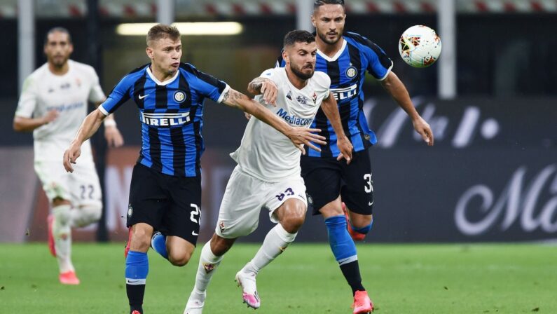 Serie A, pari Inter con la Fiorentina, a Udine primo match point Juventus, la Roma ne fa 6 alla Spal