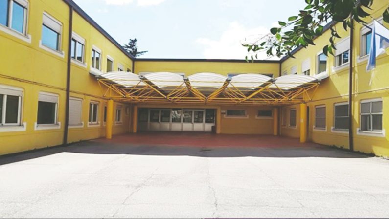 Scuola: finalmente una sede per la Perna Alighieri di Avellino