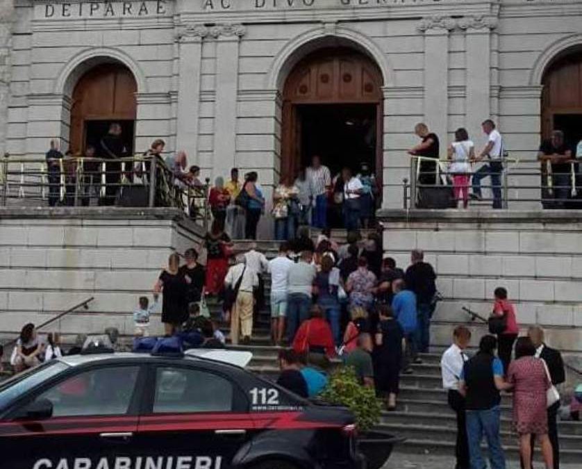 Controlli dei carabinieri in occasione dei festeggiamenti in onore di San Gerardo Maiella, due persone denunciate