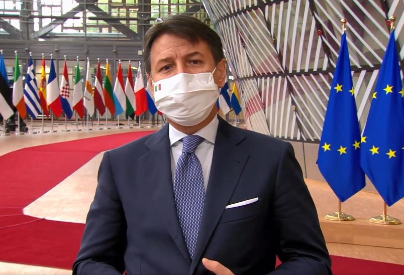 Coronavirus, Conte “Confronto periodico con i leader Ue”