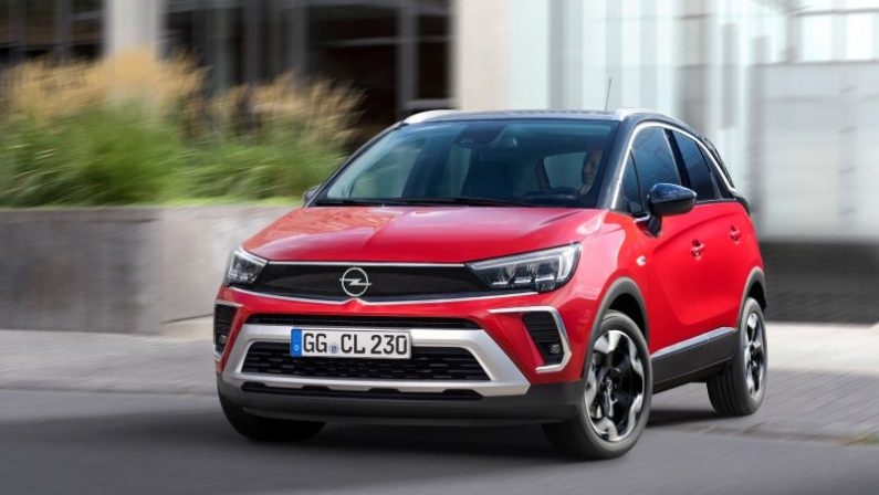 Aperti gli ordini per nuovo Opel Crossland