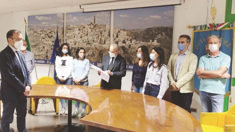 «Una cenerentola politica ha fatto la storia di Matera»
Il nuovo sindaco Bennardi (M5S) festeggia l’elezione