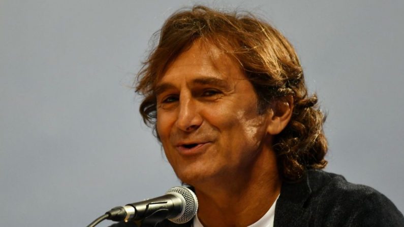 «Alex Zanardi è tornato a casa», annuncio ai Collari d’Oro