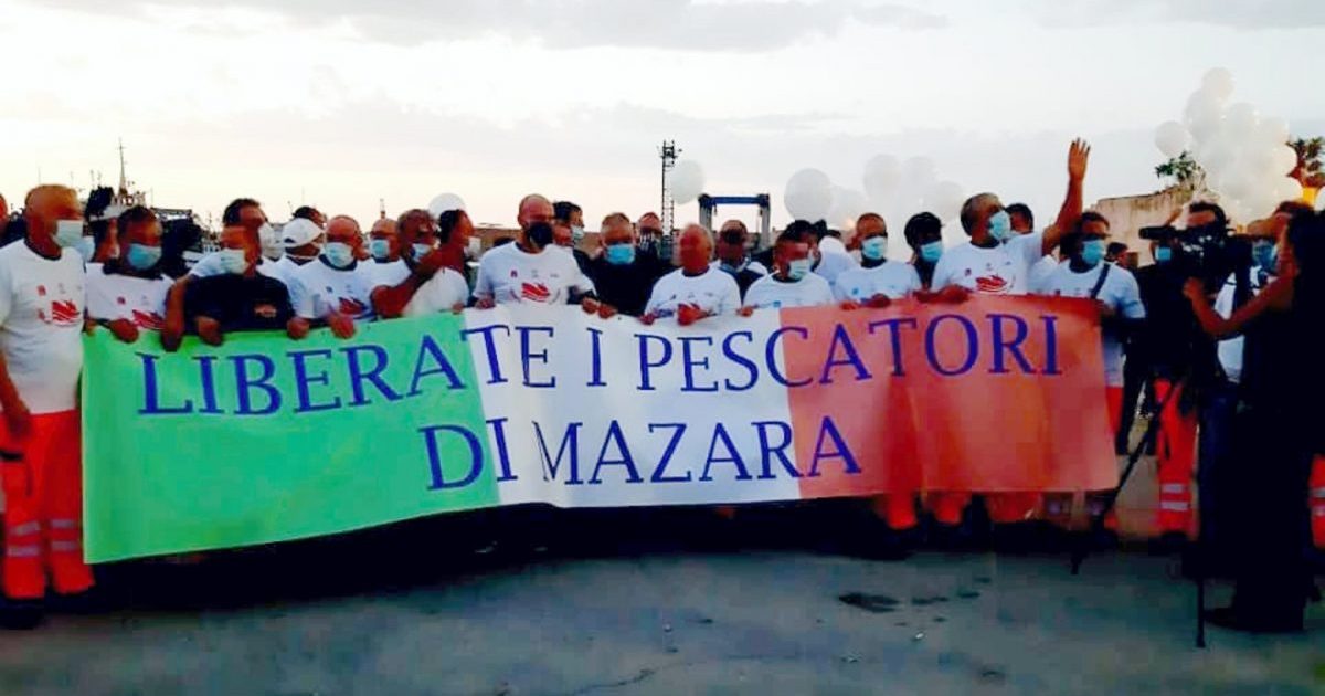 Libia Liberati I Pescatori Di Mazara Del Vallo Il Quotidiano Del Sud