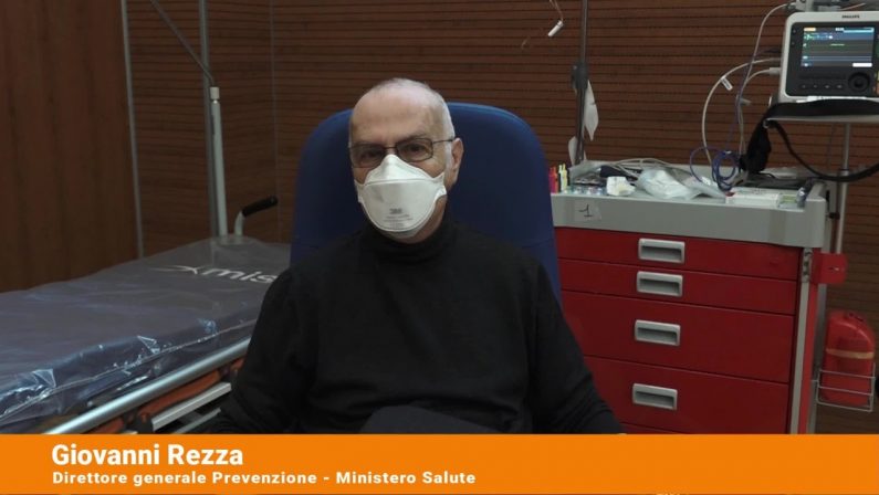 Rezza “Gli operatori sanitari si vaccinino al più presto”