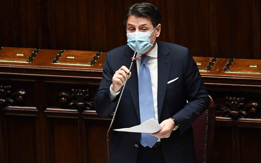 Giuseppe Conte durante il discorso alla Camera