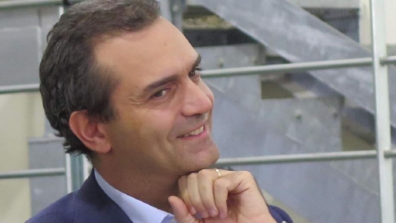 Calabria al Voto, De Magistris boccia l'ultimatum di Irto: «Un ritiro? Non è possibile né pensabile»