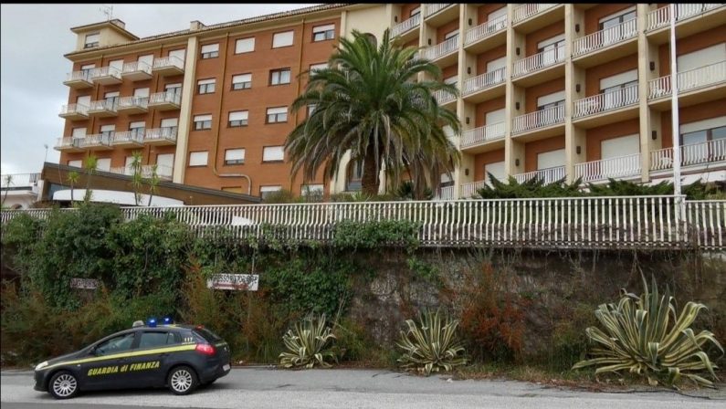 Fallimento società turistiche a Vibo, indagini chiuse per 10 persone. Coinvolti hotel e strutture ricettive