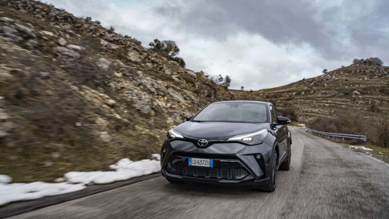 Toyota C-HR GR Sport con l’anima racing