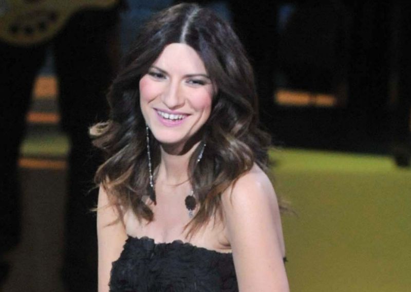 Laura Pausini candidata ai Golden Globe Il Quotidiano del Sud