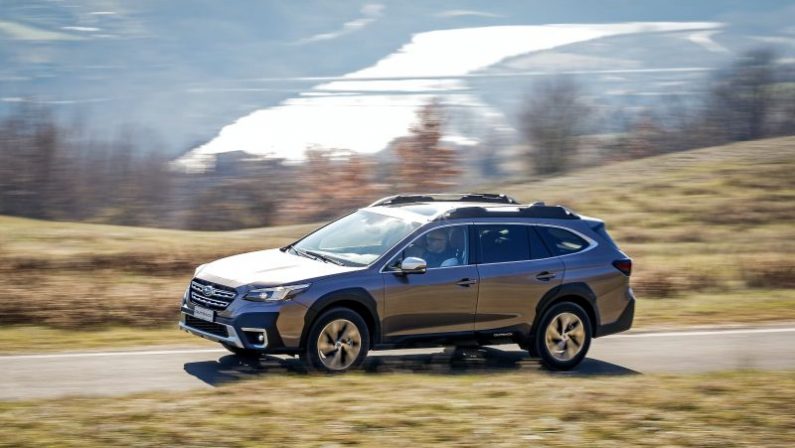 Subaru, sesta generazione per la nuova Outback