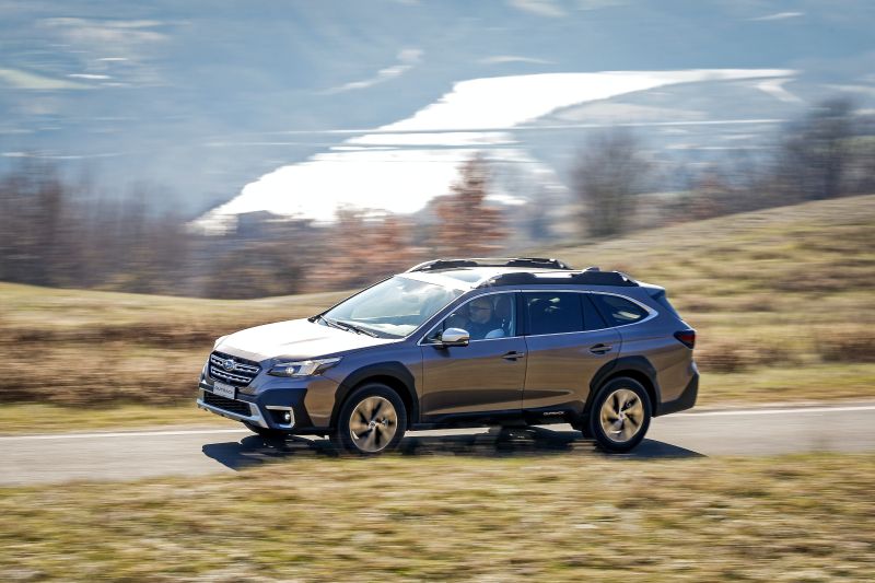 Subaru, sesta generazione per la nuova Outback