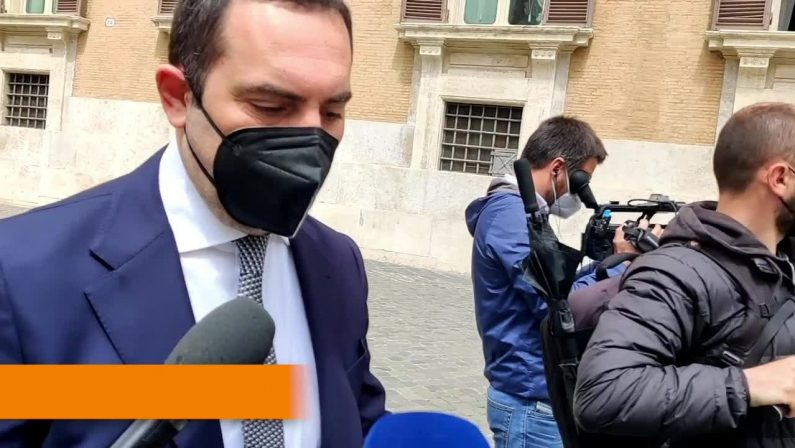 Spadafora “Salvini vuole mettere in discussione il Governo”