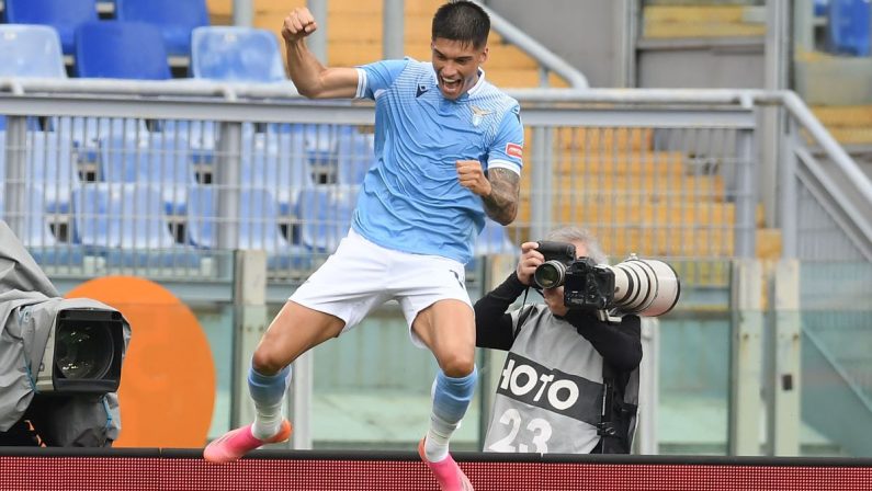 Lazio-Genoa 4-3, biancocelesti proseguono corsa Champions