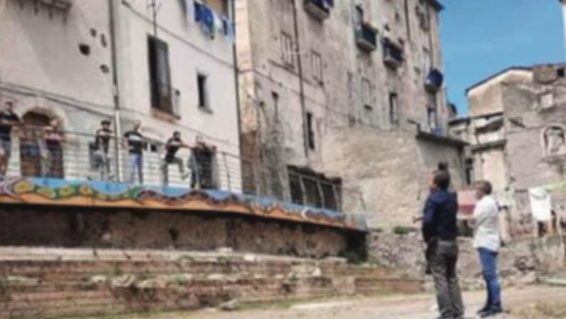 Occhiuto sul centro storico di Cosenza: «Per il recupero ci vorranno altri vent'anni»