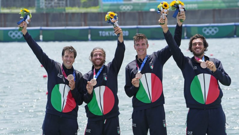 Olimpiadi di Tokyo 2020: canottiere Rosetti positivo al Covid, bronzo per il 4 senza