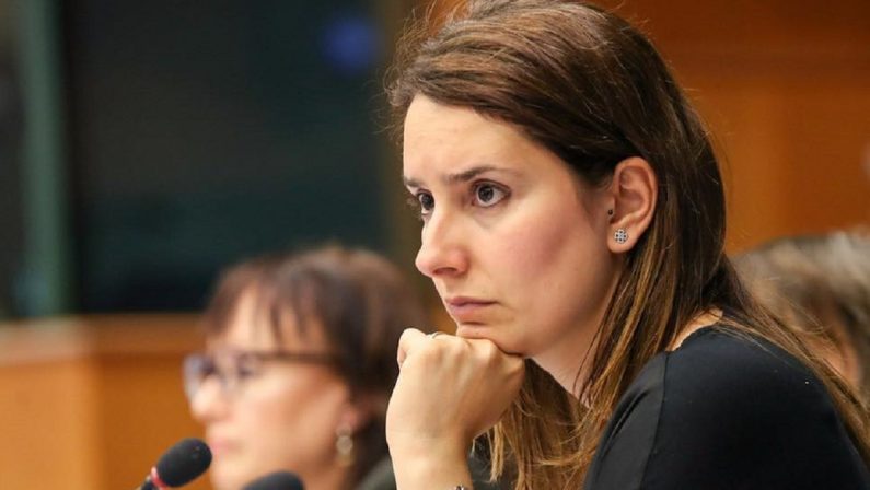 Verso il voto, Laura Ferrara dice no alla candidatura