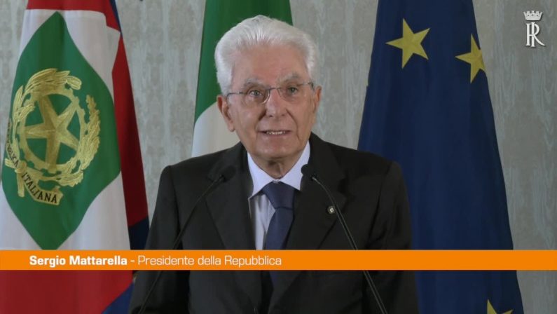 Covid, Mattarella: “Vaccinarsi un dovere, è lo strumento più efficace”